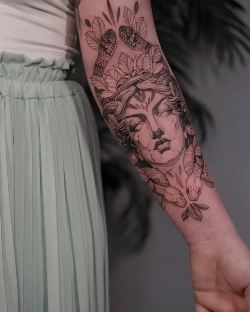 Fineline Tattoo von Anna | Bad Baboon Tattoo Dortmund
