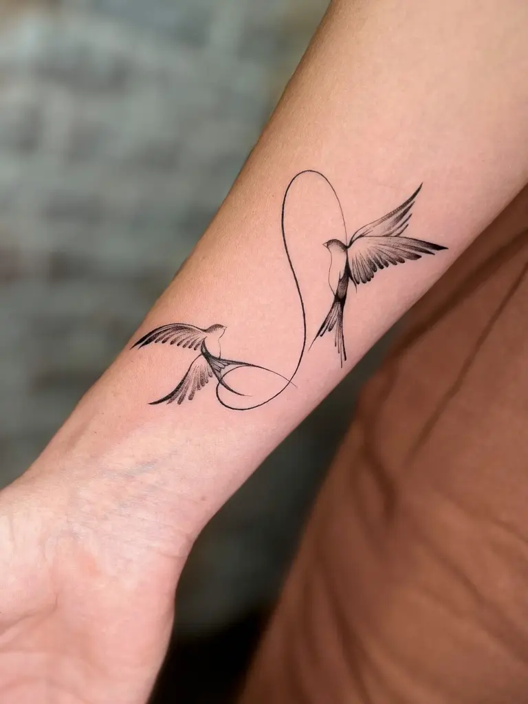 Kleines Fineline Tattoo Dortmund | Bad Baboon Tattoo