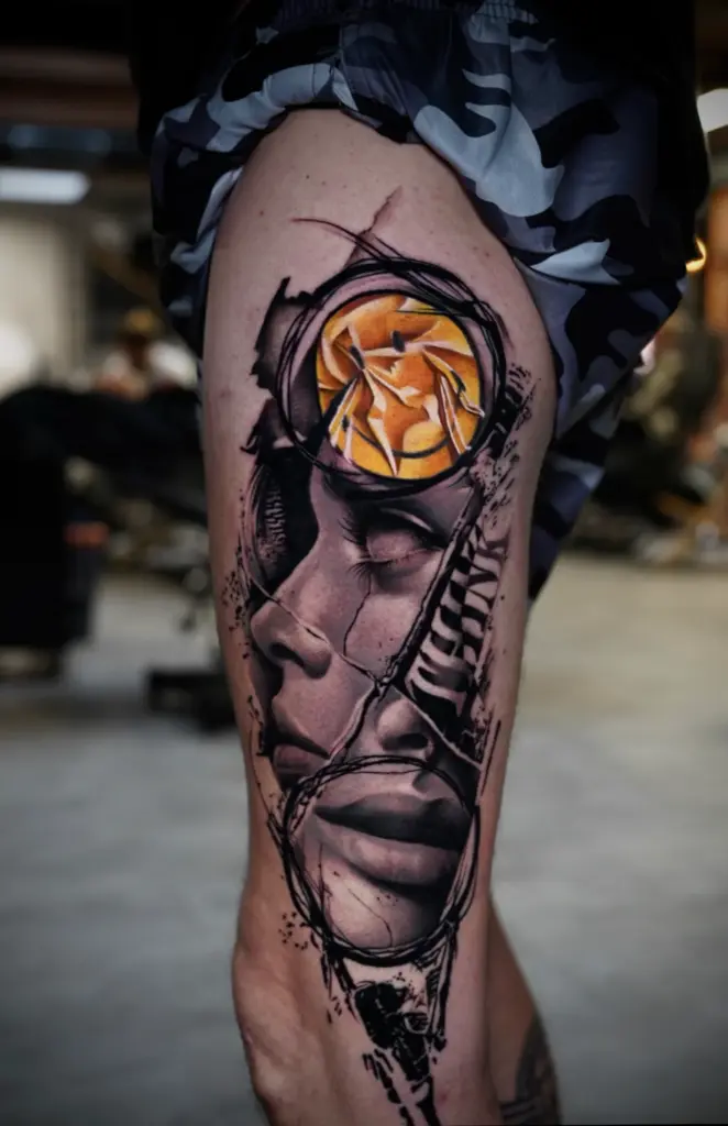 Black & Grey Tattoo von Gloria | Bad Baboon Dortmund