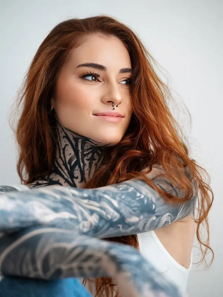 Dominika, Tätowiererin Bad Baboon Tattoo Dortmund