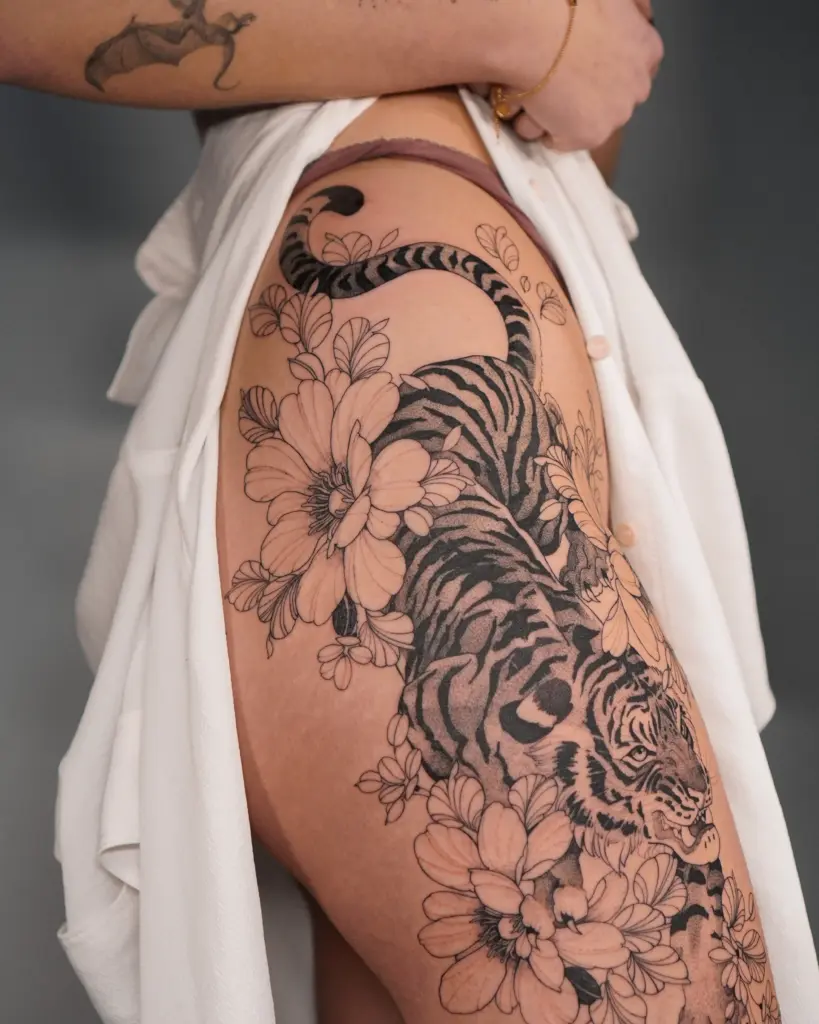 Fineline Tattoo Dortmund | Bad Baboon Tattoo